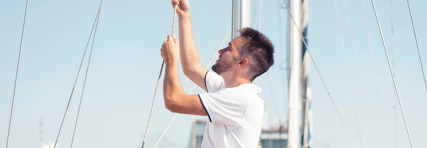 medium-shot-smiley-man-boat